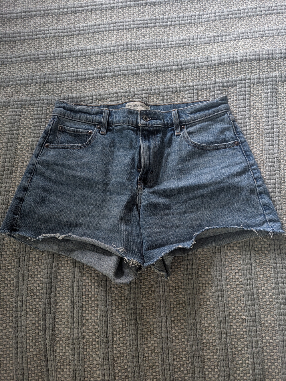 Abercrombie & Fitch Mid-Rise A-Line Shorts Size 29